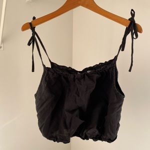 Linen black crop top with elastic waist and adjustable tie straps